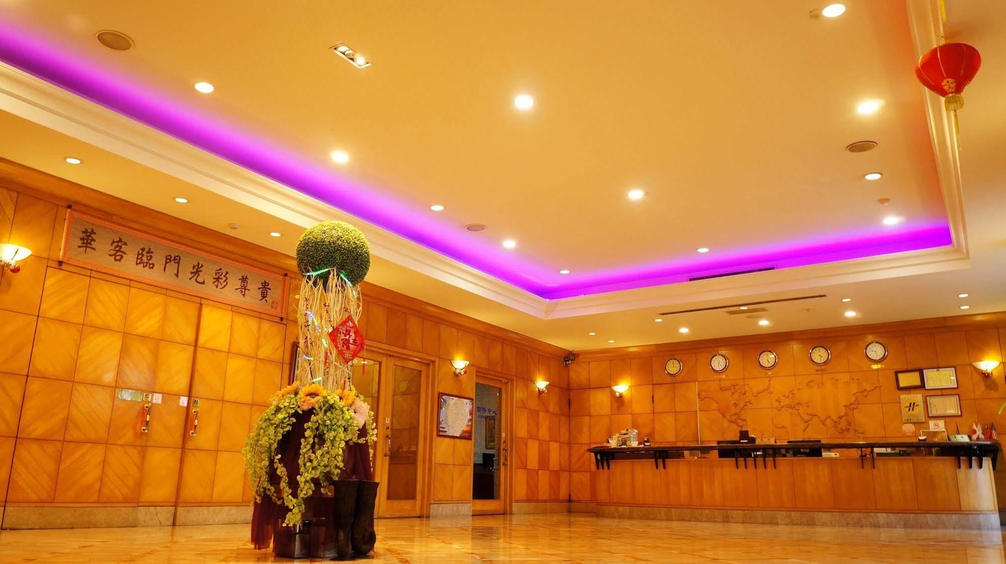 Oriental Hotel Tainan Exterior foto